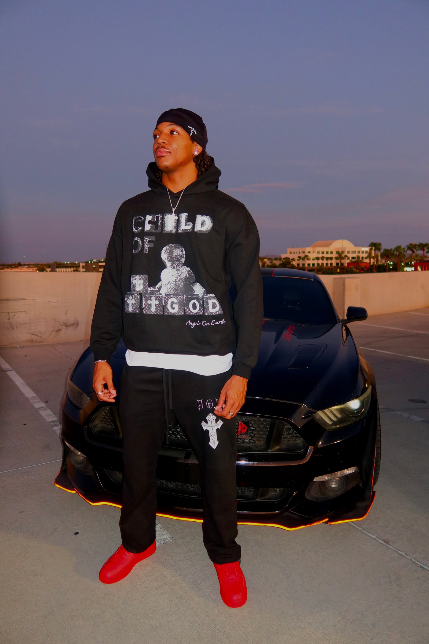 "A.O.E. Cross" Blacks Sweatpants