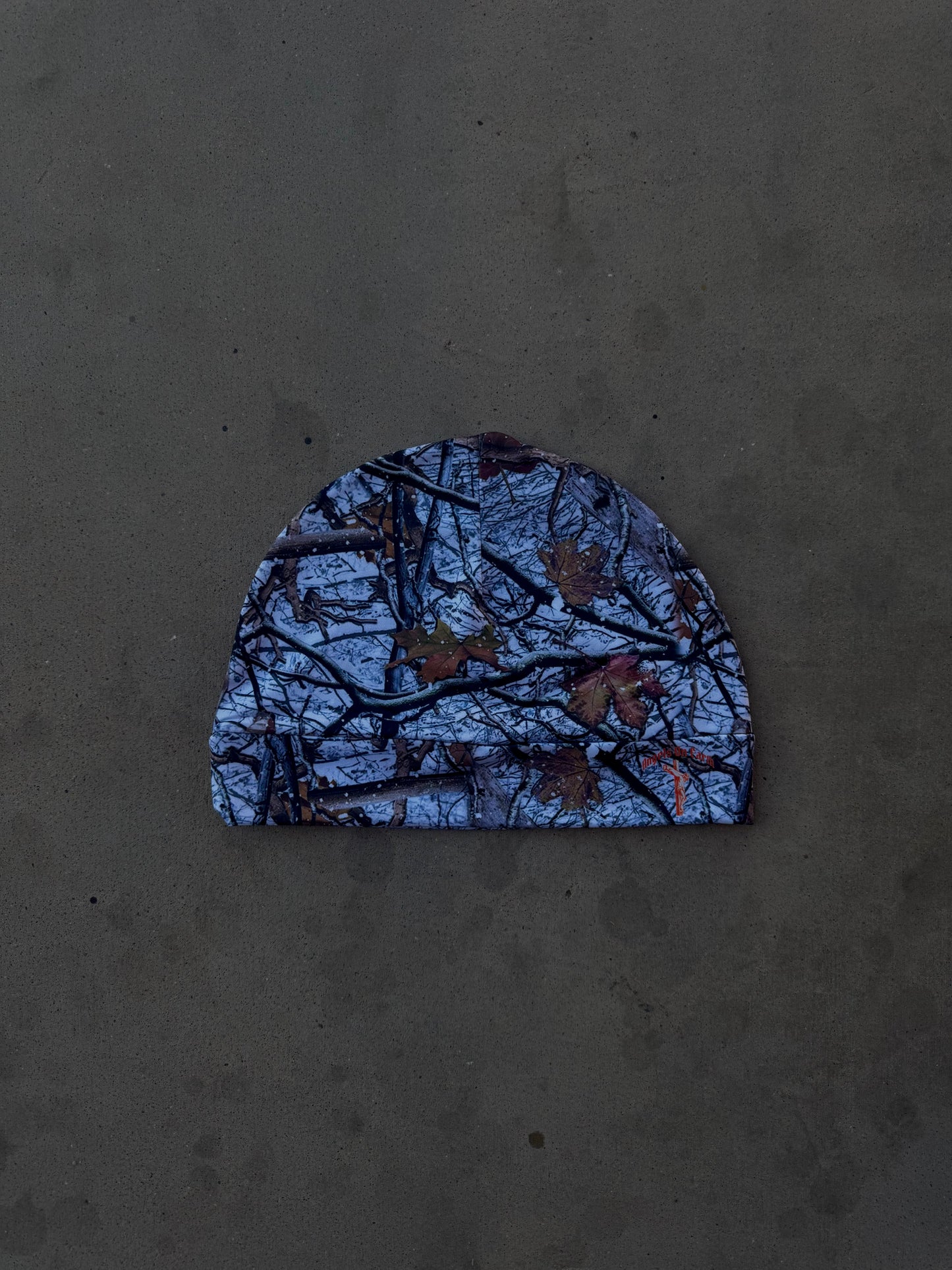 "White Snow" Skullcap