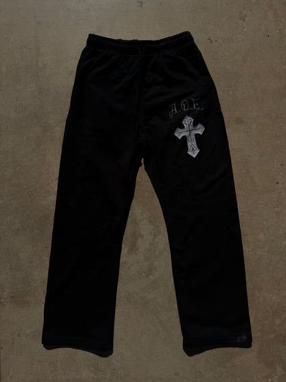 "A.O.E. Cross" Blacks Sweatpants